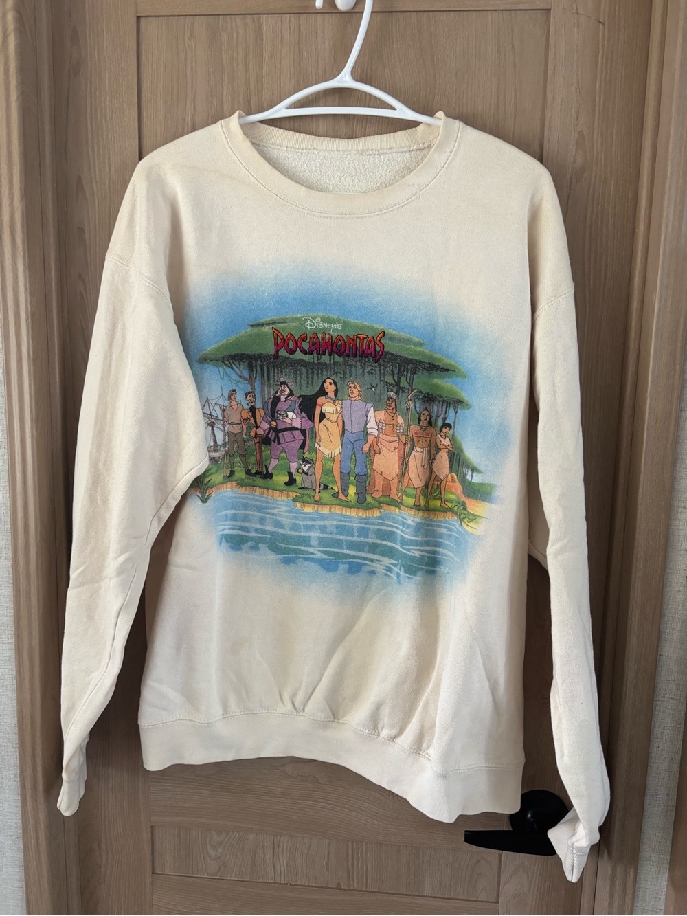 Vintage 90s Disney Pocahontas Pullover Sweatshirt Embroidered